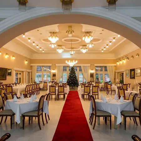 Hotel Kastel *